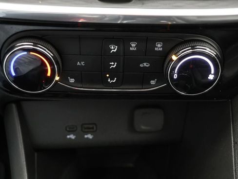 Used 2024 Buick Encore GX Sport Touring w/ Comfort Package image 22