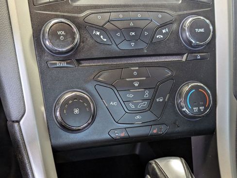 Used 2014 Ford Fusion SE w/ Equipment Group 202A image 23