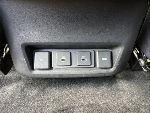 Used 2021 Land Rover Discovery HSE R-Dynamic AWD/4WD image 49