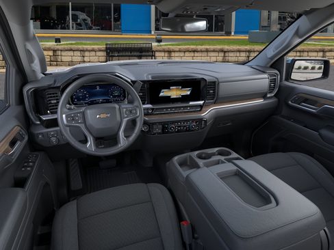 New 2025 Chevrolet Silverado 1500 LT w/ Convenience Package II AWD/4WD image 39
