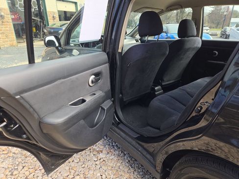 Used 2009 Nissan Versa 1.8 S w/ PWR Pkg image 16