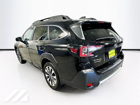 Used 2023 Subaru Outback Limited XT image 7