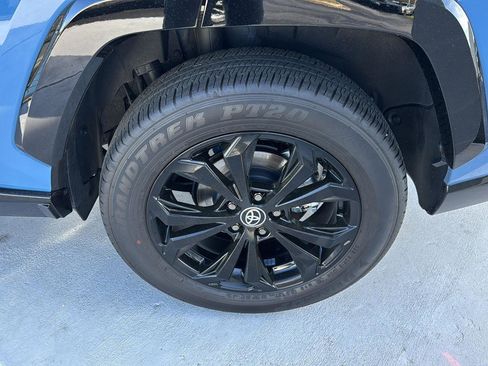 Used 2025 Toyota RAV4 XSE image 33