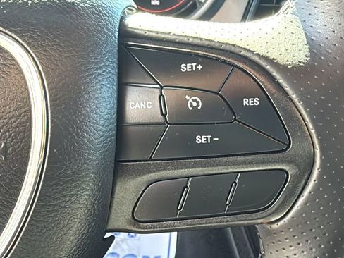 Used 2023 Dodge Challenger R/T w/ Blacktop Package image 20