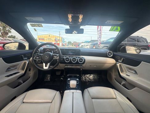 Used 2020 Mercedes-Benz CLA 250 image 16