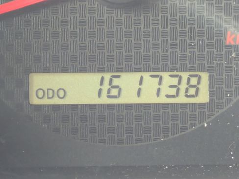 Used 2012 Toyota Tacoma PreRunner image 29