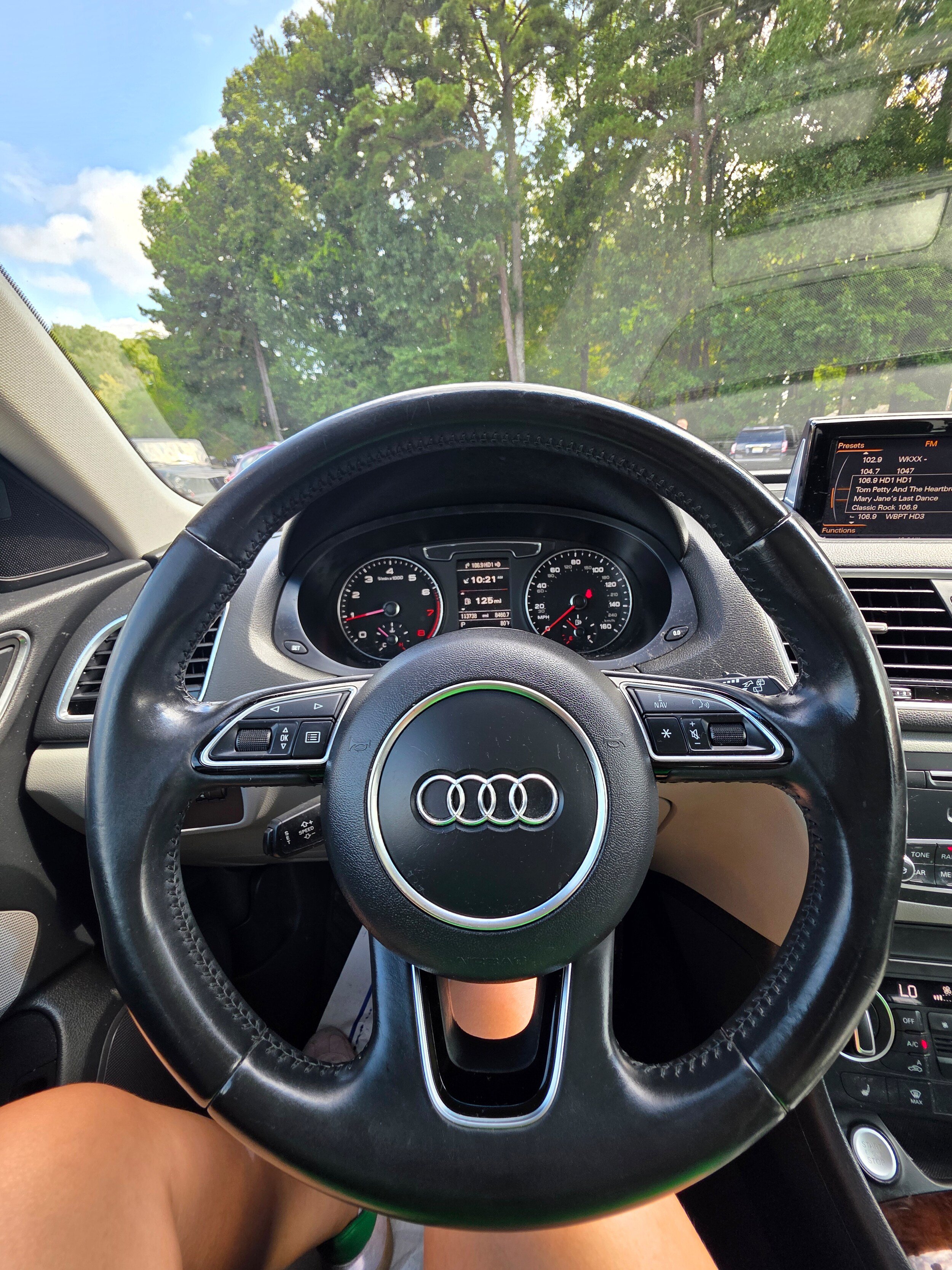 Used 2016 Audi Q3 2.0T Premium Plus w/ Technology Package AWD/4WD image 8