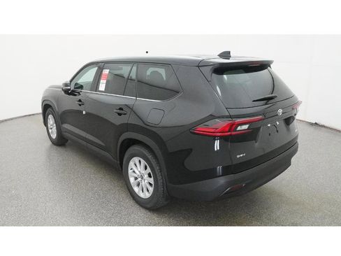 New 2026 Toyota Grand Highlander XLE image 5