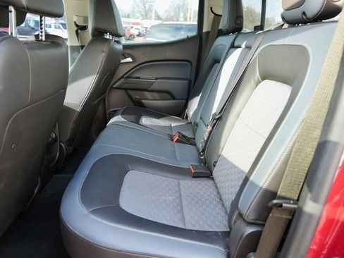 Used 2017 Chevrolet Colorado Z71 image 12