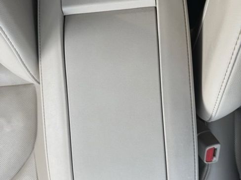 Certified 2021 Toyota Highlander Platinum image 29