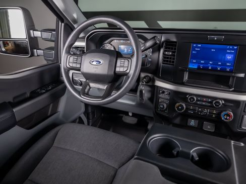 Used 2026 Ford F250 XL w/ STX Appearance Package AWD/4WD image 7