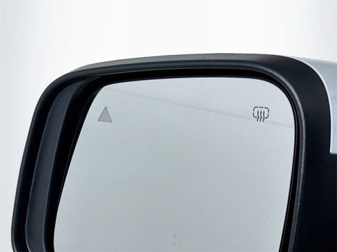 Used 2022 Jeep Grand Cherokee Laredo X image 15