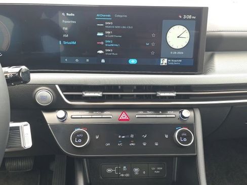 Certified 2026 Hyundai Sonata SEL FWD image 11