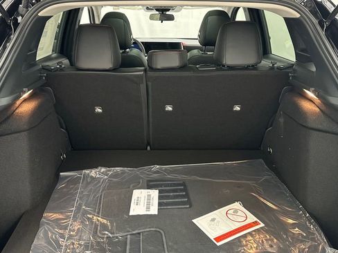 New 2025 Nissan Kicks SR w/ SR Premium Package image 11