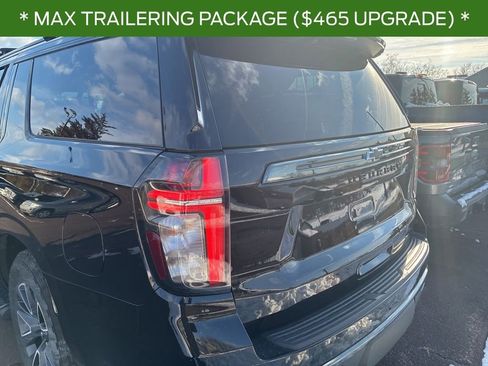 Used 2022 Chevrolet Suburban Z71 w/ Off-Road Capability Package image 6