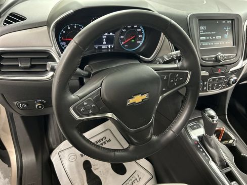 Used 2018 Chevrolet Equinox LT AWD/4WD image 4