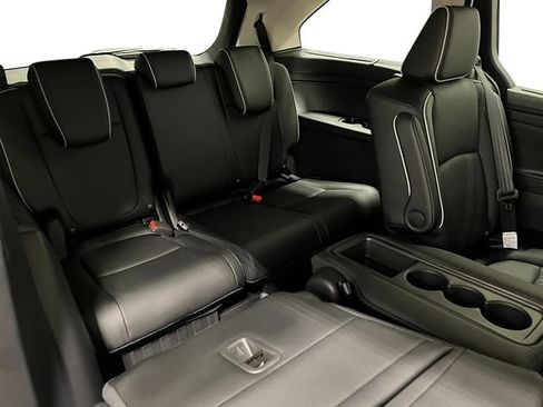 New 2026 Honda Odyssey Touring image 21