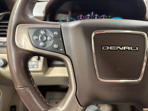 Used 2019 GMC Yukon Denali image 26