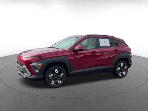 Used 2025 Hyundai Kona SEL image 8
