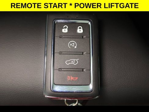 New 2026 Jeep Grand Cherokee L Laredo image 12