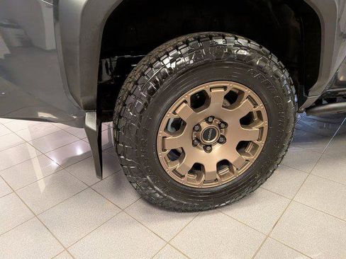 Certified 2025 Toyota 4Runner Trailhunter image 6