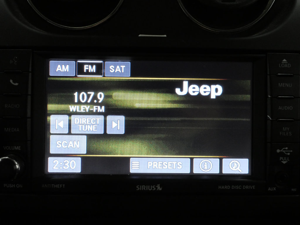 Used 2017 Jeep Patriot High Altitude FWD image 16