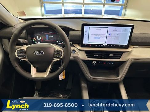 New 2026 Ford Explorer Active w/ Active Comfort Package image 9