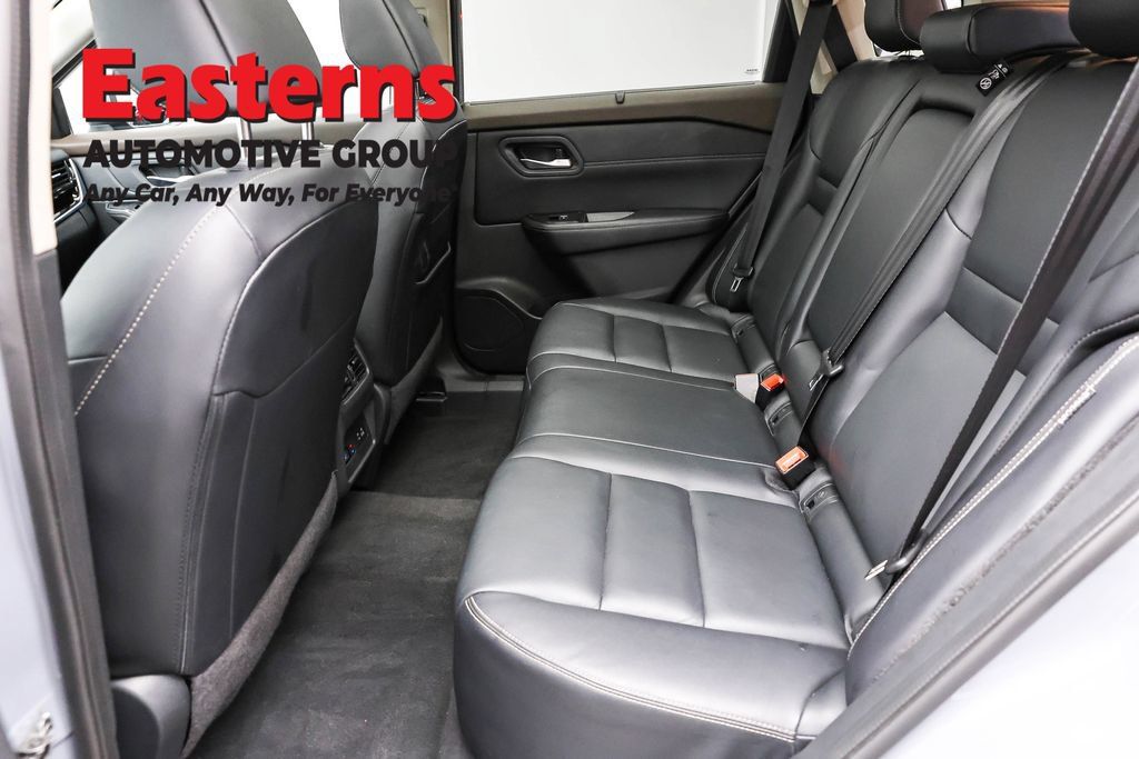 Used 2023 Nissan Rogue SL w/ SL Premium Package AWD/4WD image 24