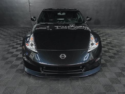 Used 2013 Nissan 370Z NISMO image 9