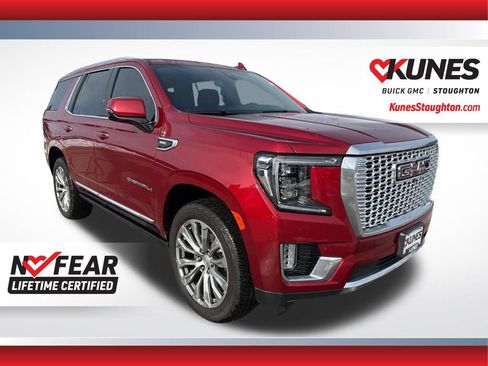 Used 2021 GMC Yukon Denali w/ Denali Premium Package image 4