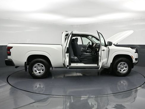 New 2026 Nissan Frontier S image 32