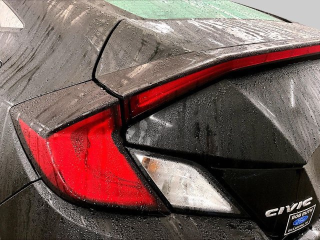 Used 2020 Honda Civic Touring image 28