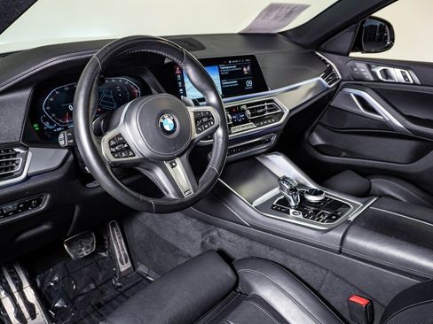 Used 2021 BMW X6 xDrive40i w/ M Sport Package image 19