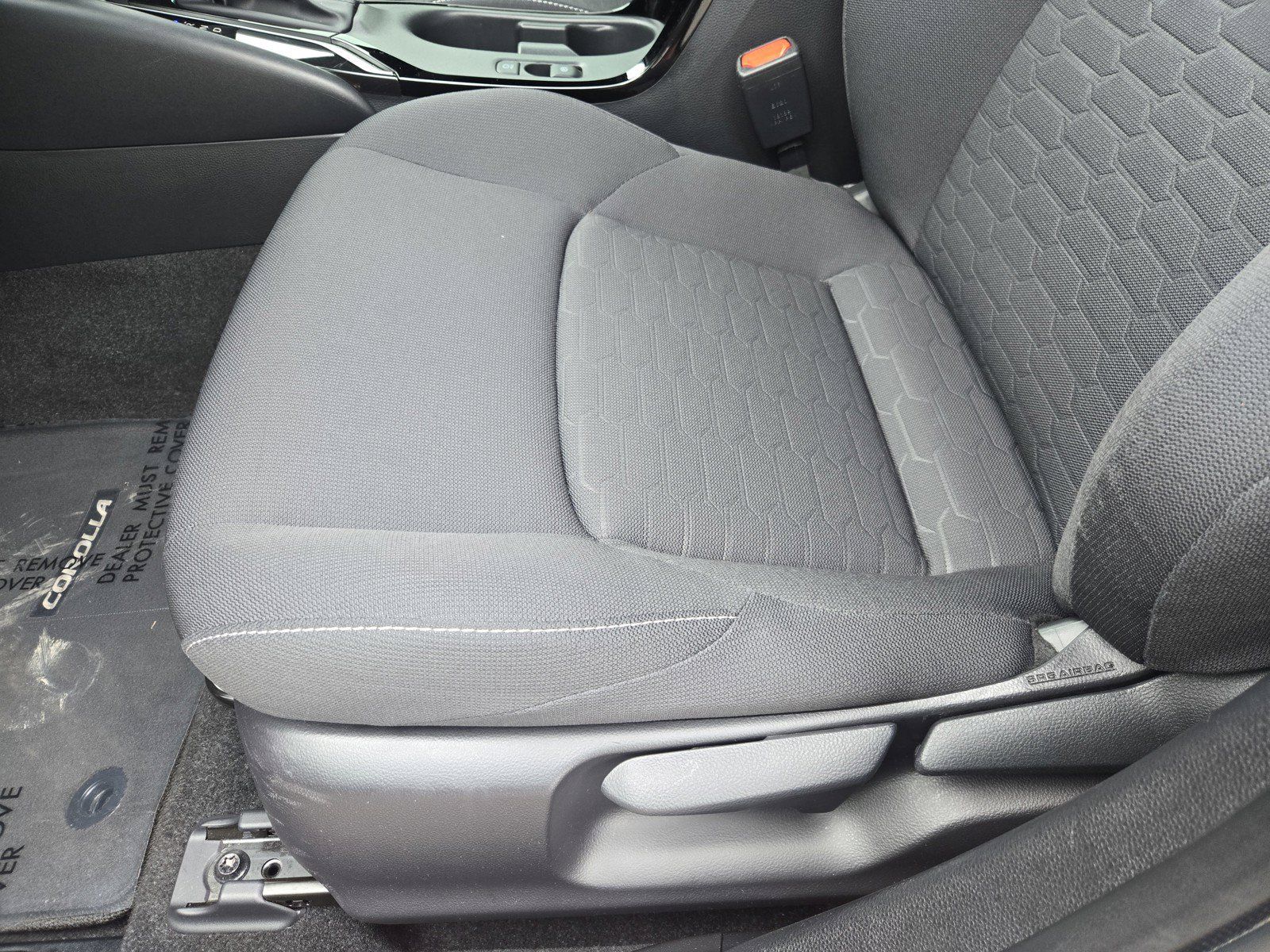 Used 2023 Toyota Corolla SE FWD image 16