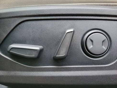 Used 2022 Hyundai Tucson Limited AWD/4WD image 18