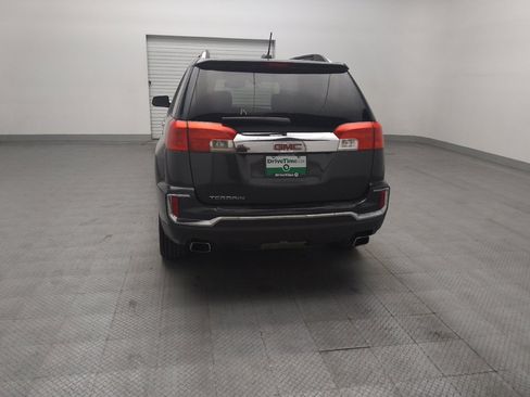 Used 2017 GMC Terrain SLT w/ Driver Alert Package I FWD image 6