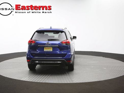 Used 2017 Nissan Rogue SL w/ SL Premium Package AWD/4WD image 37