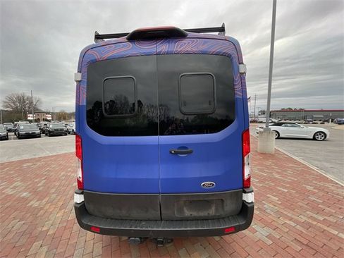Used 2023 Ford Transit 250 Medium Roof AWD w/ Load Area Protection Package image 15