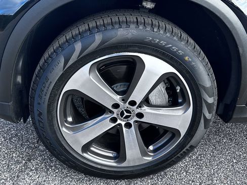 Certified 2022 Mercedes-Benz GLC 300 image 14