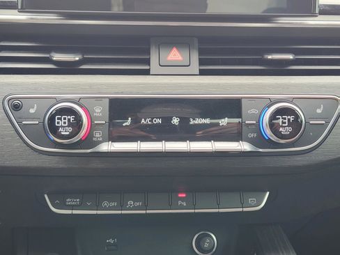 Used 2021 Audi A4 2.0T Premium w/ Convenience Package image 19