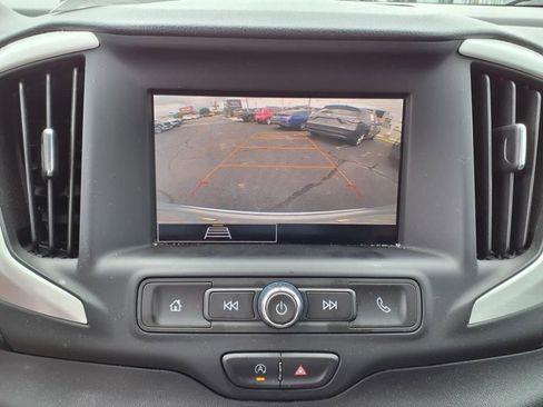 Used 2022 GMC Terrain SLE w/ Driver Convenience Package image 12