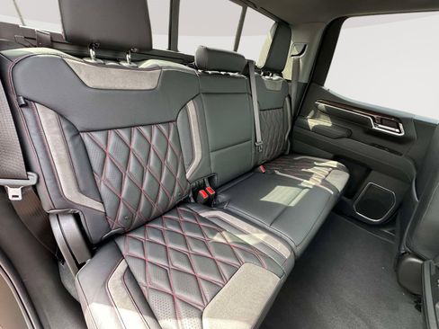 New 2026 Chevrolet Silverado 1500 RST AWD/4WD image 29