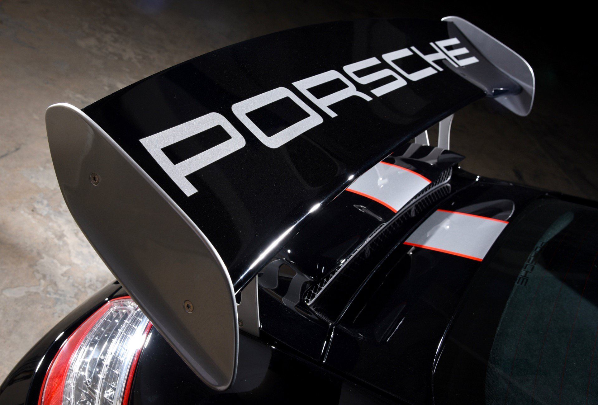 Used 2011 Porsche 911 GT3 RS 4.0 RWD image 10