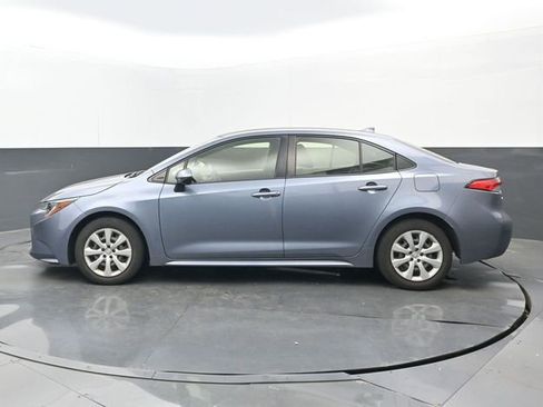 Used 2022 Toyota Corolla LE image 7