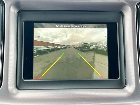 Used 2022 Dodge Challenger GT image 13