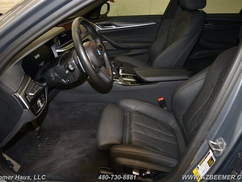 Used 2023 BMW 530i w/ M Sport Package image 11