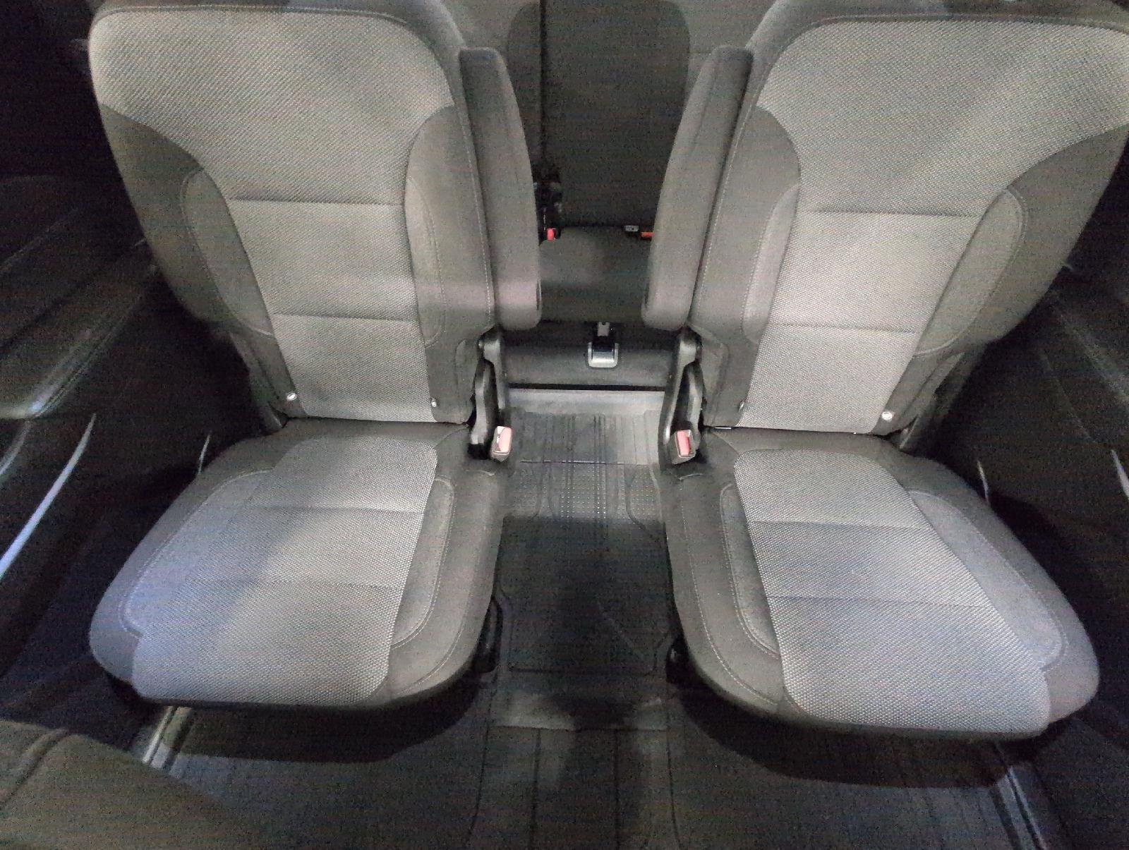 Used 2023 Chevrolet Traverse LT w/ LPO, Floor Liner Package AWD/4WD image 25