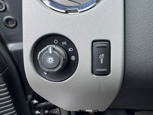 Used 2015 Ford F350 Lariat w/ Lariat Ultimate Package AWD/4WD image 26