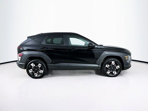Used 2025 Hyundai Kona SEL image 10