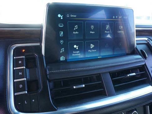 Certified 2024 Chevrolet Suburban Premier image 21